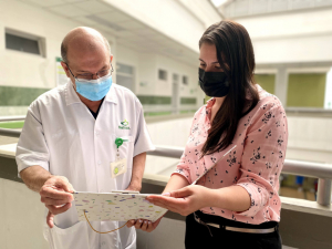 Con relaci&oacute;n al incremento de salario de los empleados p&uacute;blicos y trabajadores oficiales adscritos a la ESE Metrosalud para la vigencia 2022